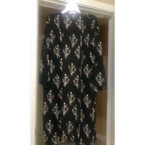 Like new Peach Love cactus print duster